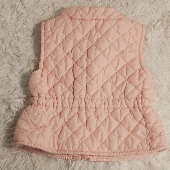 Girls Quilted Puffer Vest - Picture 3 of 3